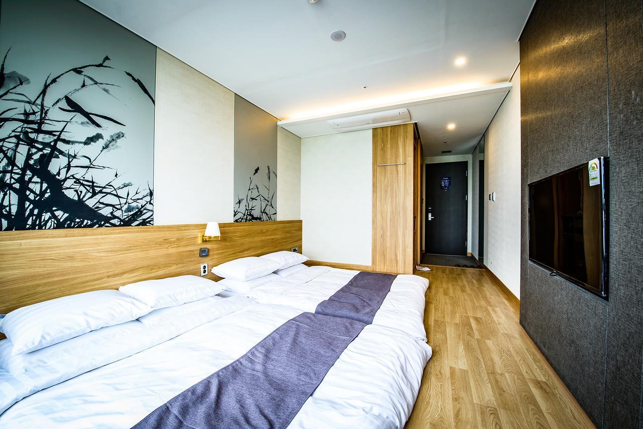 Utop Ubless Hotel Jeju Dış mekan fotoğraf